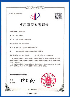 �������g